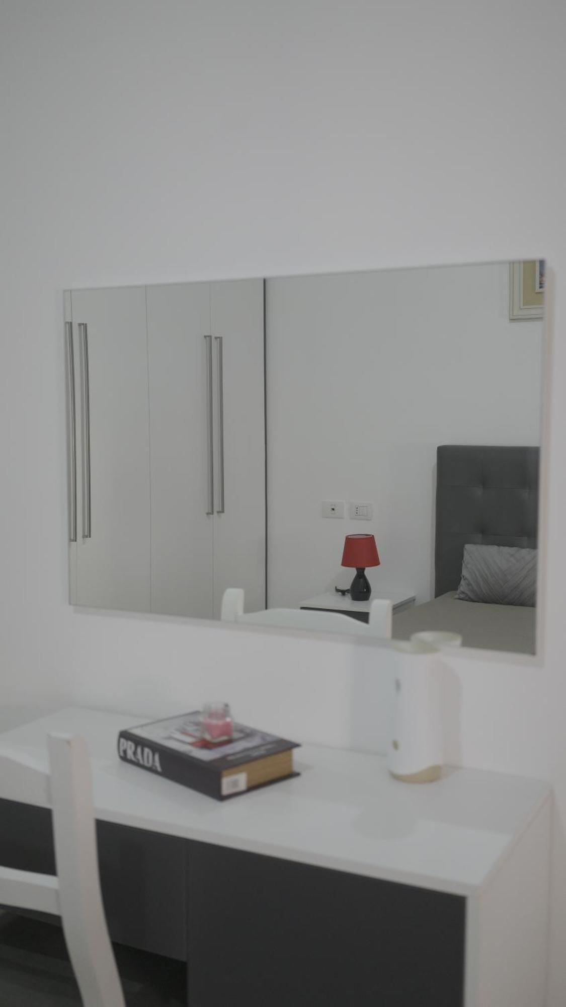 Ohana Apartments Дуррес Екстер'єр фото